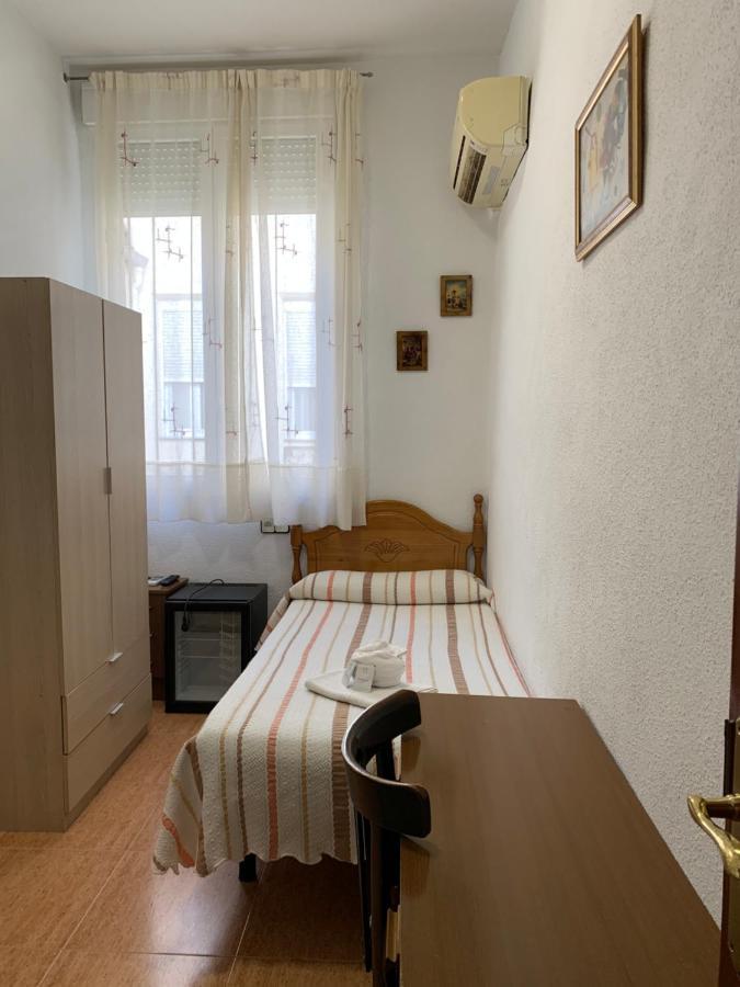 Hostal Internacional Μαδρίτη Εξωτερικό φωτογραφία